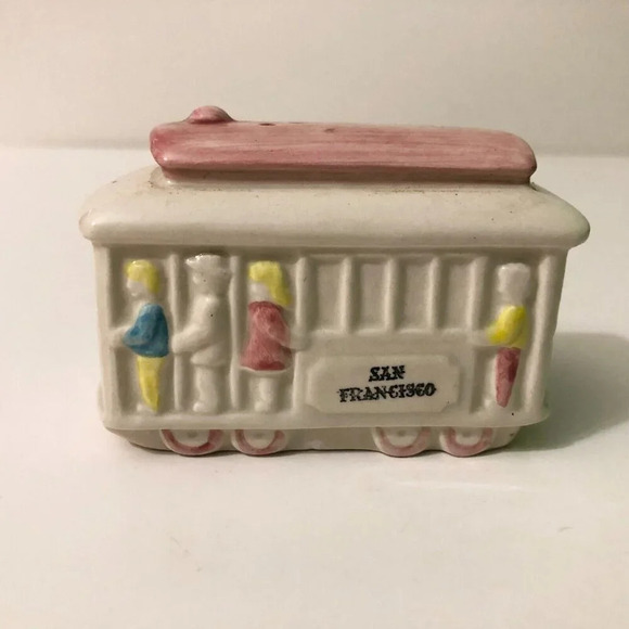 Vintage SNCO  Imports San Francisco Trolley Car Salt And Pepper Shakers - Picture 16 of 16